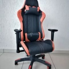 Кресло геймерское Barneo K-52 (черная экокожа оранжевые вставки) в Добрянке - dobryanka.mebel24.online | фото