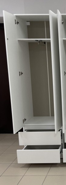 Шкаф 2-ств. с 2 ящиками и вешалкой "Бьянко" в Добрянке - dobryanka.mebel24.online | фото 2